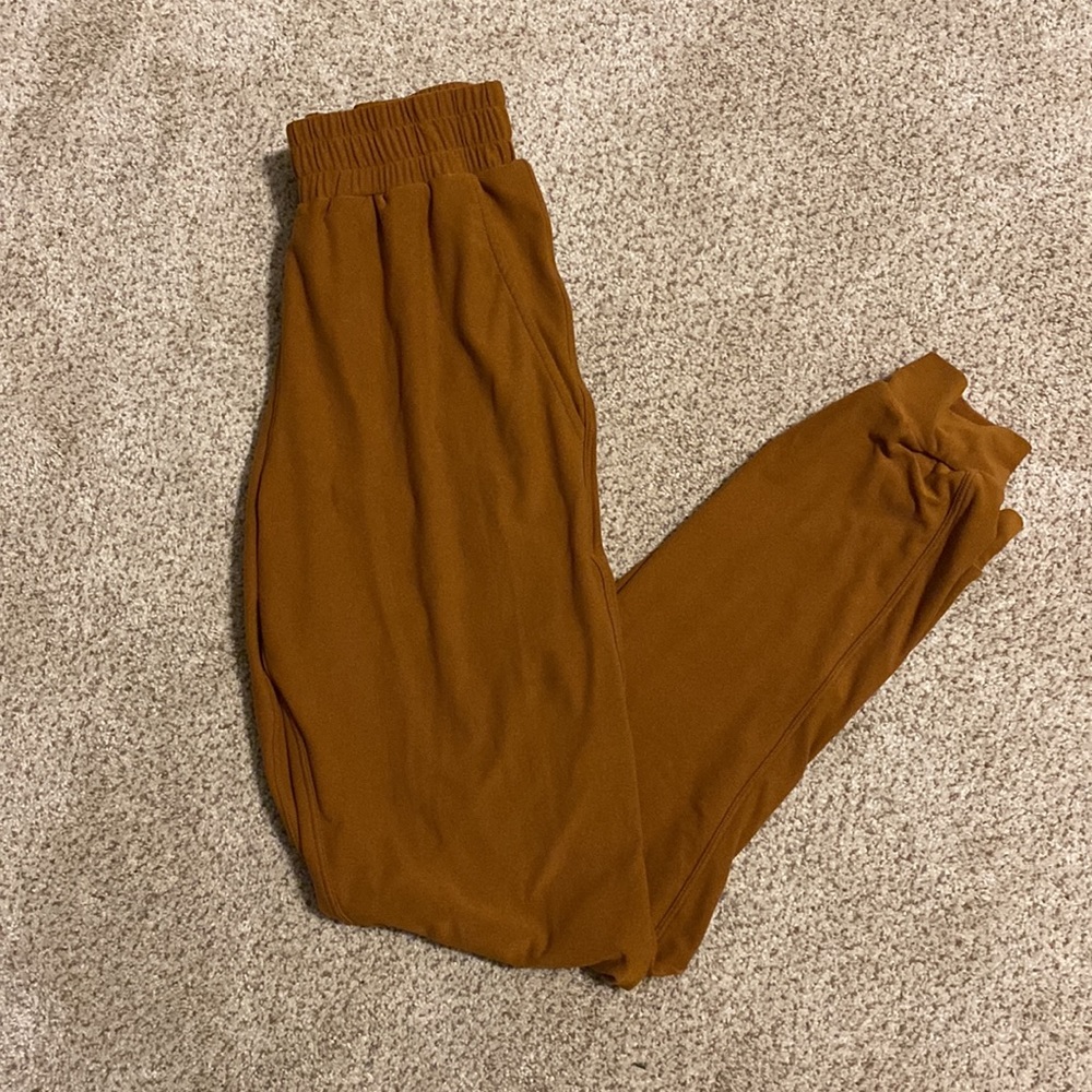 Wolven Turmeric Joggers SZ XS
